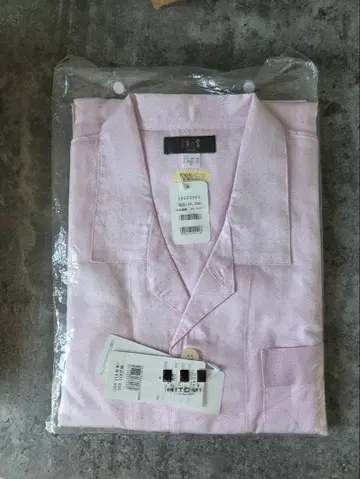 DAKS 핑크 도트 무늬 파자마