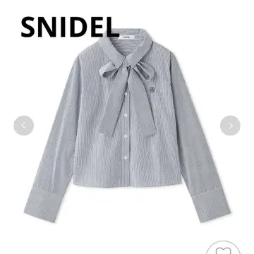 [ 8/16까지 한정 판매 ] SNIDEL 리본 원포인트 로고 셔츠