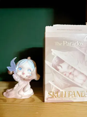 SKULLPANDA TheParadox 피규어 out of the mud