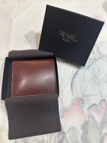 PRARE 긴자 [단종] 미사용 새상품 코도반 지갑