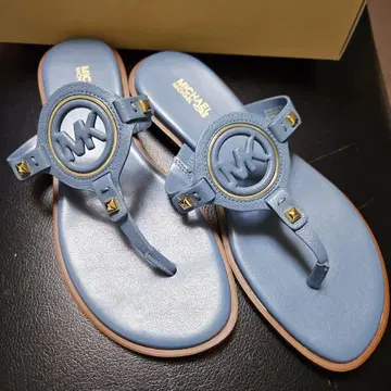 MICHAEL KORS 샌들 새상품