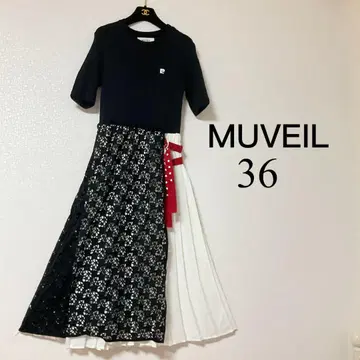 MUVEIL 뮤베르 별 패턴 레이스 플리츠 원피스