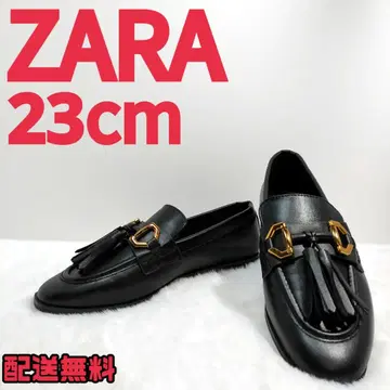 미사용급 ZARA 태슬 로퍼 23cm 블랙 골드 금장 장식