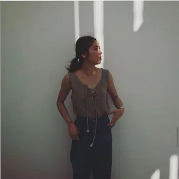 nowos 실크 니트 탱크탑 그레이