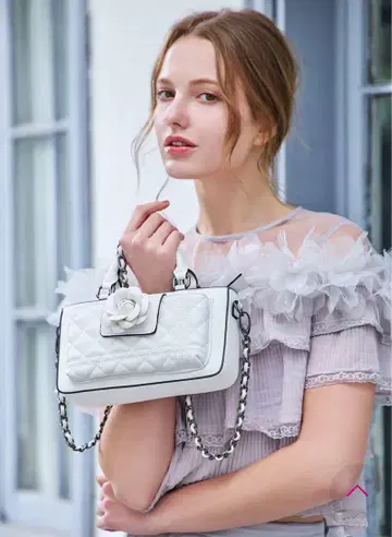 미사용 새상품 riu Rose phone bag 숄더백