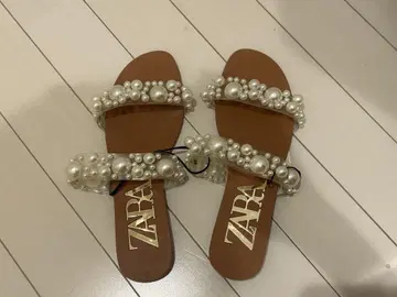 ZARA 펄 장식 브라운 샌들 37 사이즈