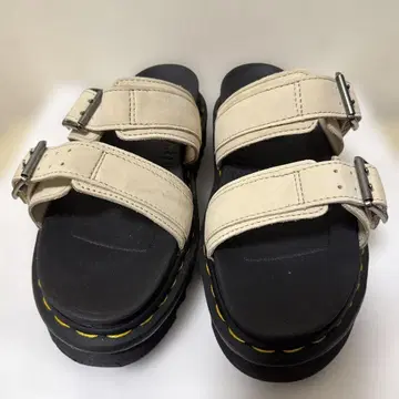 닥터마틴 샌들 25.0cm