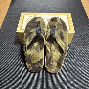 ISLAND SLIPPER 아일랜드 슬리퍼