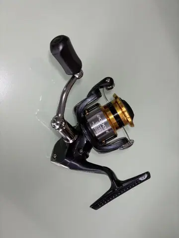 Shimano Sedona 2000FE 스피닝 릴