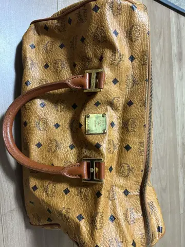 MCM 가죽 보스턴 백