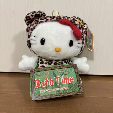 헬로키티 레오파드 무늬 봉제 인형 바스타임