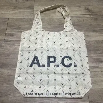 A.P.C. 리사이클 에코백 아이보리