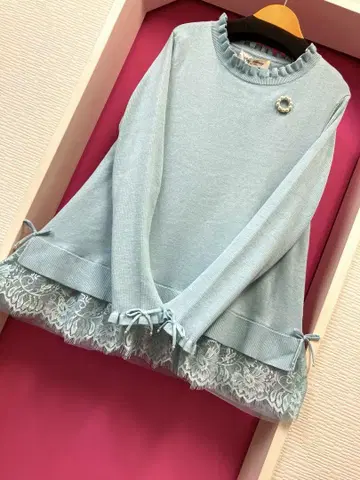 슈퍼뷰티 밑단 레이스 리본이 귀여운 라메 믹스 부드러운 니트 튜닉