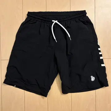 fr2 블랙 숏팬츠