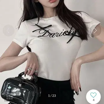 Darich 리본 로고 T셔츠