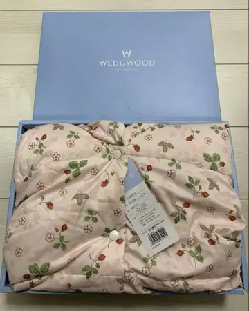 WEDGWOOD 깃털 베스트 스트로베리 패턴 쇼와 레트로 팬시 당시 물품