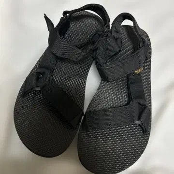 새상품! Teva 블랙 샌들 25cm (F3015J)