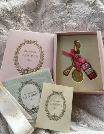 새상품 라뒤레 마카롱 키링