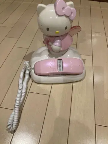 산리오는 로우키티 전화기