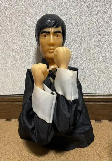 초레어 쇼와 레트로 블루스 Lee 펀칭 인형