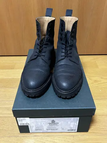 크로켓 앤 존스 스웨이드 부츠