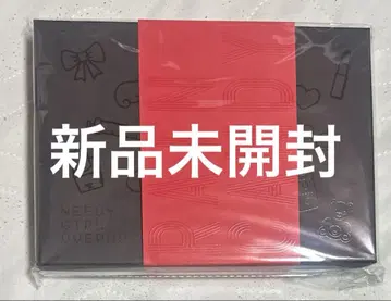 NEEDY GIRL OVERDOSE 1st Anniversary box2