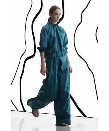 [새상품 택 포함] HYKE의 LINEN WIDE LEG PANTS