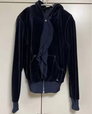 ESCADA 에스카다 벨로아 후드티 네이비 새상품급