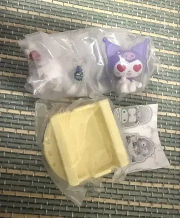 산리오퓨로랜드 오리지널 가샤폰 어트랙션 마스코트 시나몬