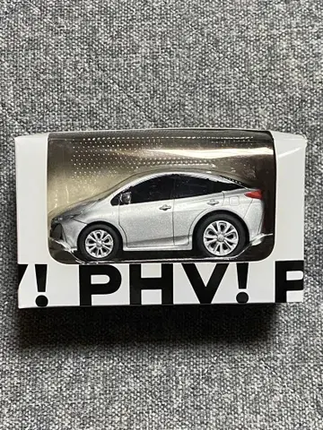 TOYOTA PRIUS PHV