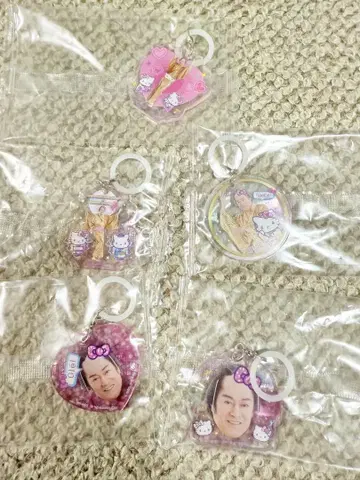 마츠켄 삼바 x 헬로키티 플랫 메지루시 액세서리 가챠