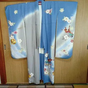 후리소데 파랑과 그레이 꽃과 학 무늬