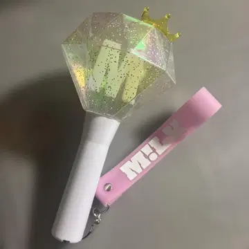 M!LK 다이아몬드형 응원봉
