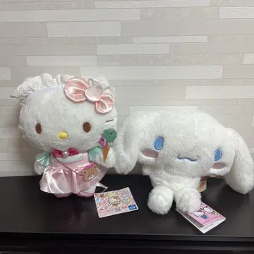 택 포함 새상품 헬로키티 시나모롤 봉제 인형 세트