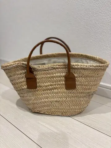 ZARA 자라 새상품급 스트로우 타원형 바스켓백