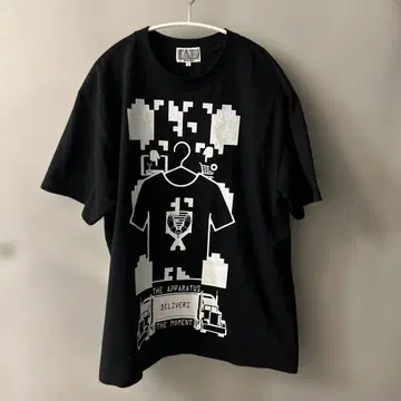 그래픽 프린트 블랙 티셔츠 L 사이즈