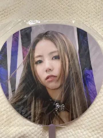 PURPLE KISS 퍼플키스 이레 굿즈 부채