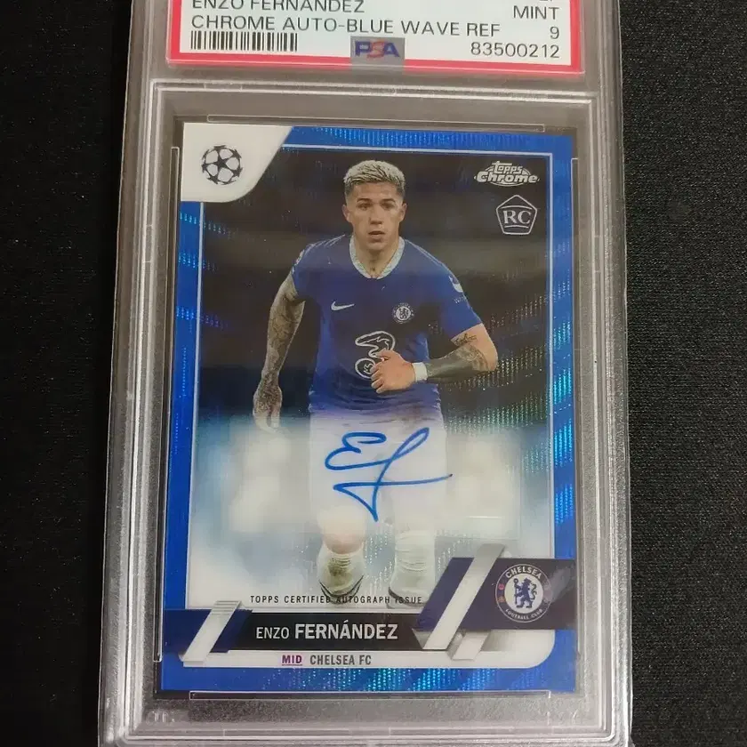 Topps ENZO FERNANDEZ 直筆 サイン カード auto rc Enzo Fernandez 2022 Topps Chrome UEFA Club Competitions #CA