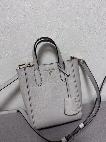 MICHAEL KORS 미니 숄더백