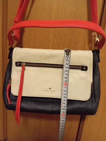 kate spade 숄더백 화이트/네이비/레드