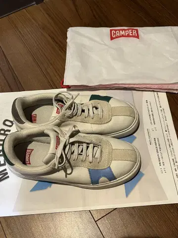 CAMPER 스니커즈 화이트/그린/블루 23.5cm