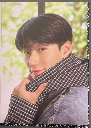 ATEEZ ATINY'S VOYAGE FROM A TO Z 포스터북