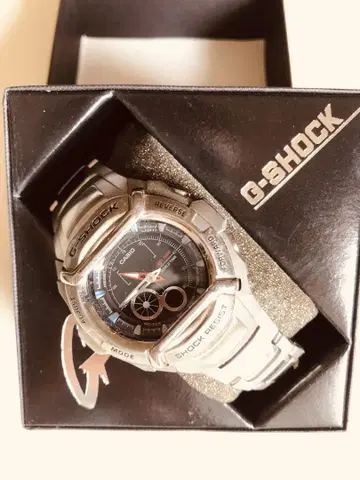 CASIO G-SHOCK 실버 시계