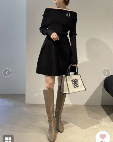 새상품급 [ SNIDEL ] 스트럭처드 미니 스커트 블랙
