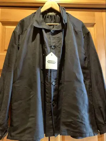 auberge BEATER COURT black