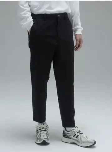뉴발란스 NB MET24 Slim Tapered Fit S 사이즈