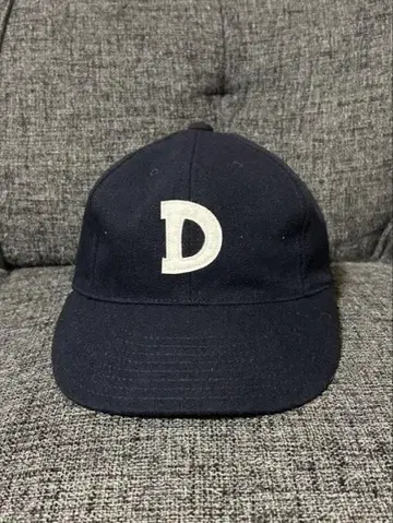 THE H.W. DOG & CO. D 자수 캡 사이즈 36