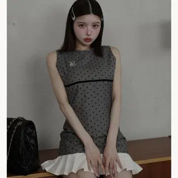 Darich 플로키 도트 슬리브리스 미니 원피스