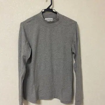 UNITED ARROWS 그레이 하이넥 긴팔