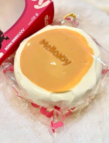 Mellojoy 스퀴즈 크리미 크림 수플레